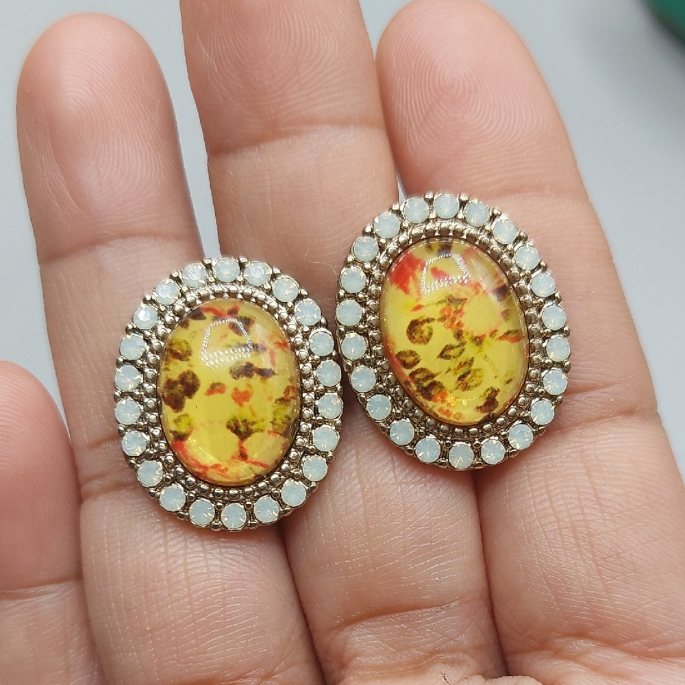 Abstract Resin Art Rhinestone Halo Gold Tone Oval Shaped Stud Earrings